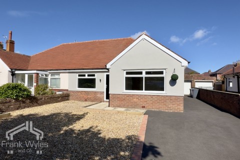 St Thomas Road, Lytham St Annes, FY8 1JP - EAID:FW, BID:1383