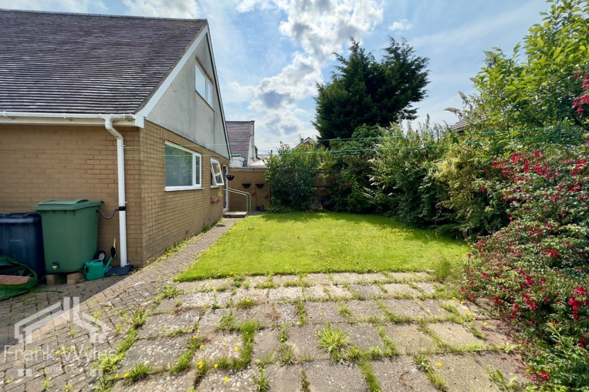 Images for Heyhouses Lane, Lytham St Annes, FY8 3RG