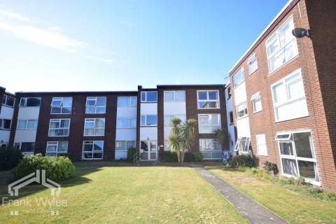 St Leonards Court, Fleet Street, Lytham St. Annes, FY8 2SY - EAID:FW, BID:1383