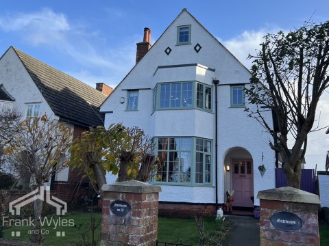 Queens Road, Lytham St. Annes, Lancashire - EAID:FW, BID:1383